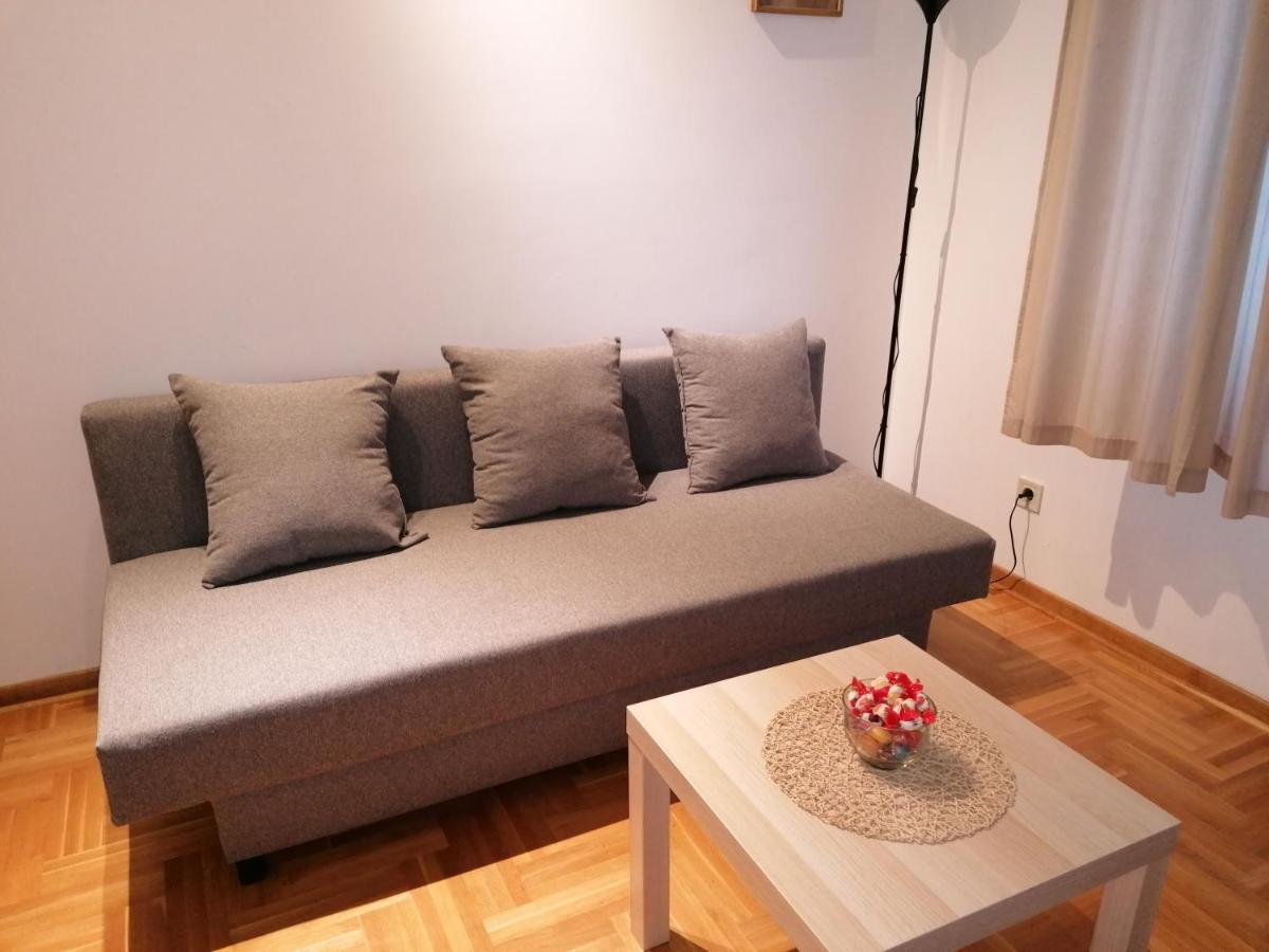 Stardust Belgrade Appartement Buitenkant foto